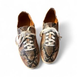 Frye Ivy Low Lace Snake Print Sneakers